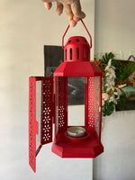 21cm Red Metal Lantern - Outdoor Decor - Xmas Decoration